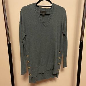 Tahari Tunic Side Buttons V-neck Sweater